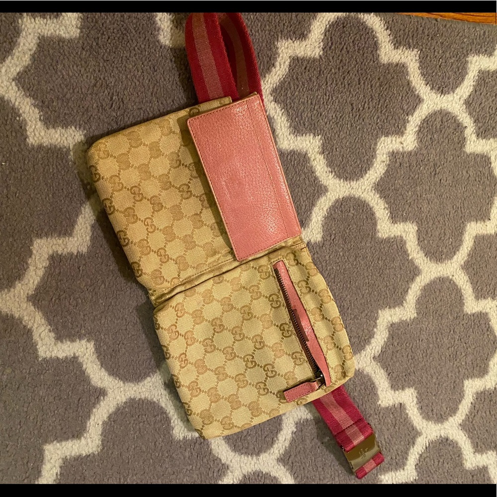 Authentic Gucci Fanny Pack